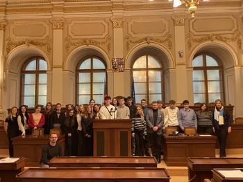 Exkurze do srdce české politiky