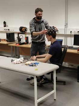 Za vědou na FBMI: dopoledne plné experimentů a objevů